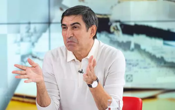 Victor Piturca (1)