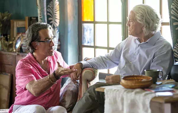 marineci-THE_YELLOW_TIE-DAY08-making_of-4