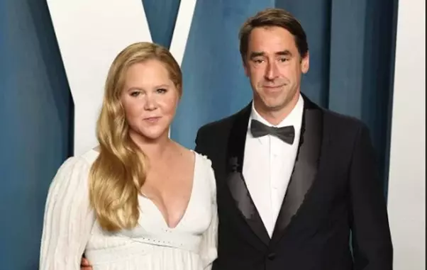 Amy Schumer și Chris Fischer1
