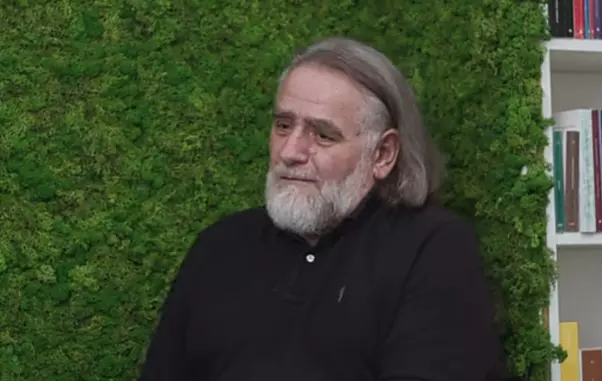 Răzvan Ionescu1