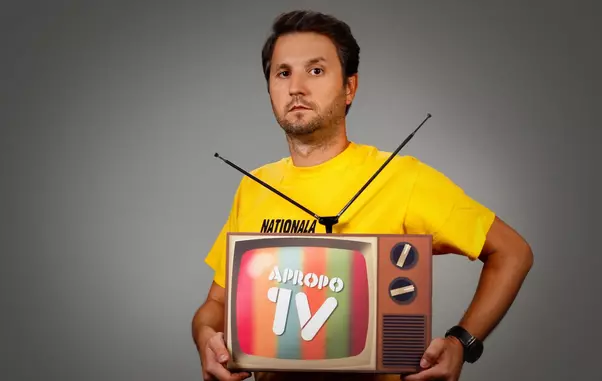 andi-moisescu-dupa-15-ani-de-apropo-tv-zaveam-senzatia-ca-ma-joc-cu-ea-si-odata-a-luat-o-din-loc_5