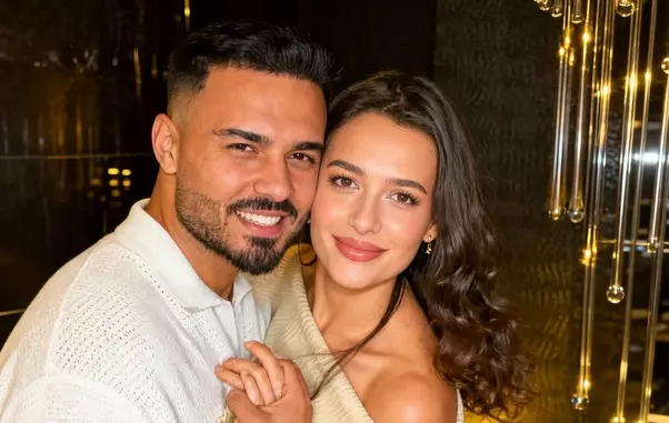 jador si oana ciocan0