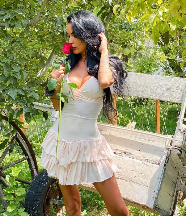 Daniela Crudu 69