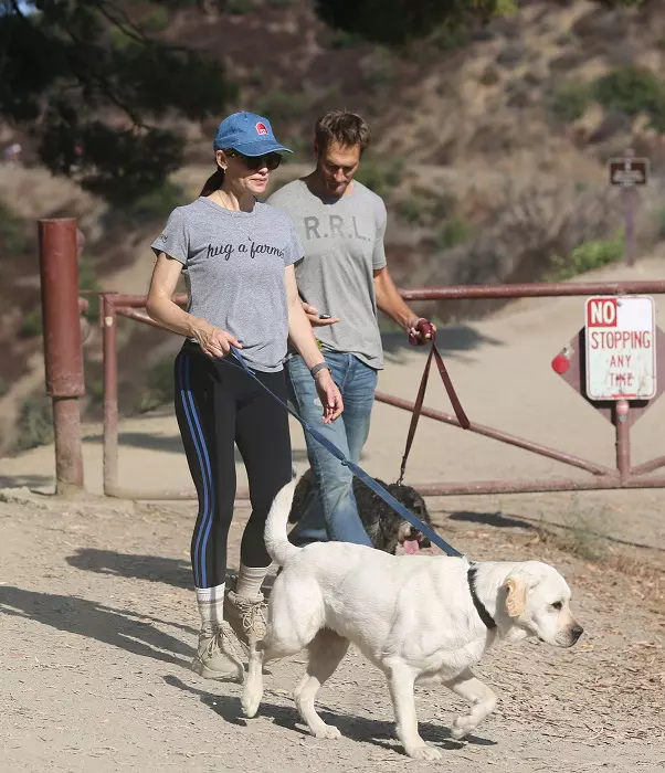 PREMIUM EXCLUSIVE Jennifer Garner and John Miller getting closer to tie the knot