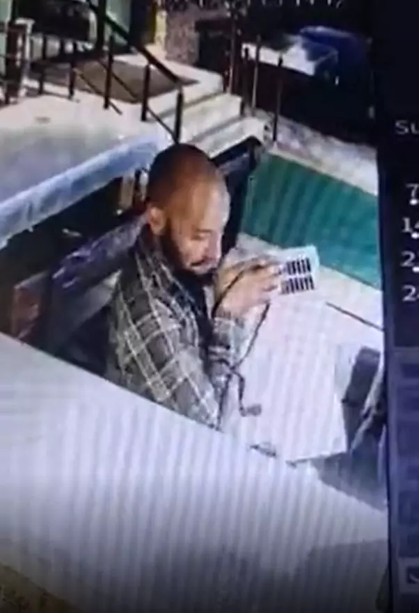 un-turist-a-furat-frigiderul-3-2