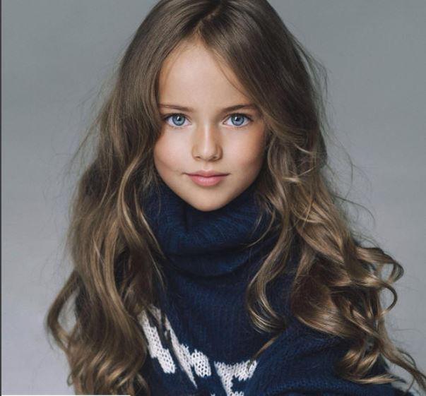 O Rusoaică Este Cea Mai Frumoasă Fetiță Din Lume Incearcă Să O