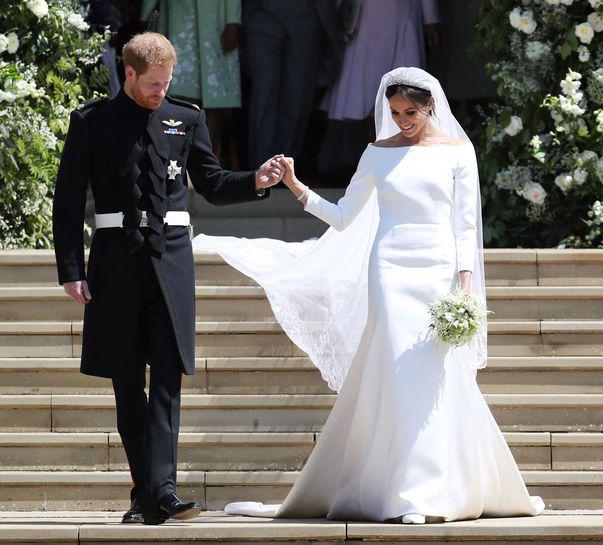 Meghan Markle A Avut O Cădere Nervoasă înainte Să îmbrace Rochia De
