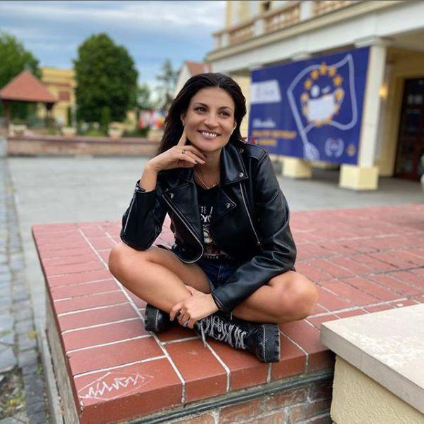 Ioana Ginghină Goală In Cadă Le Arată Fanilor Secretul Ei Pentru
