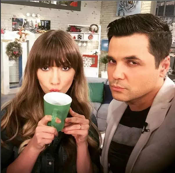 Adela Popescu și Cove