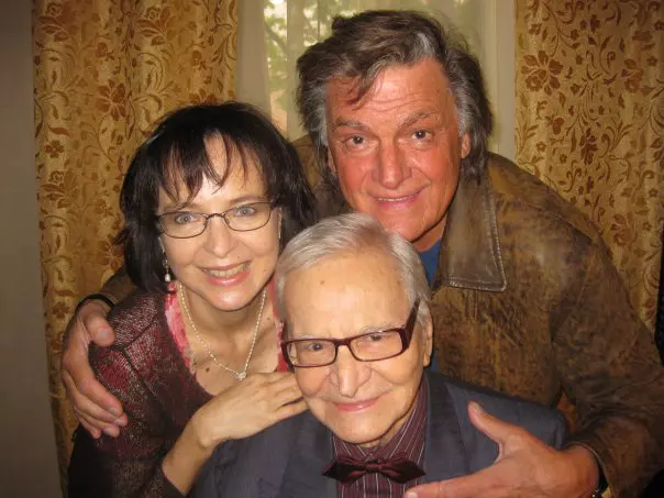 1917107_1210670201345_3447626_n