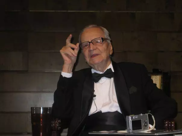 1917107_1210685401725_6705188_n