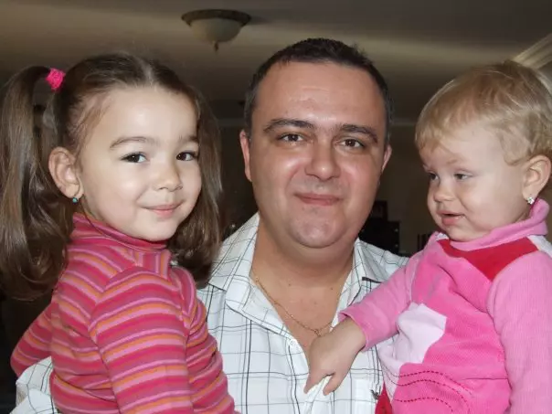 1918767_100214306663106_4647170_n