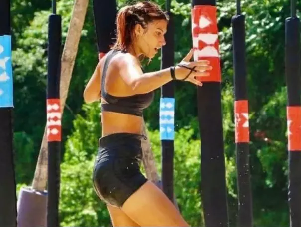 Roxana Ghita in timpul competitiei Survivor Romania