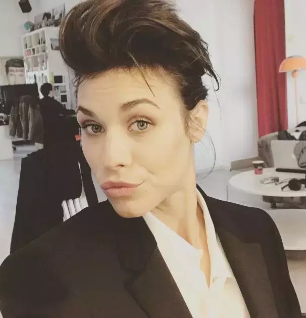 ana-ularu-9