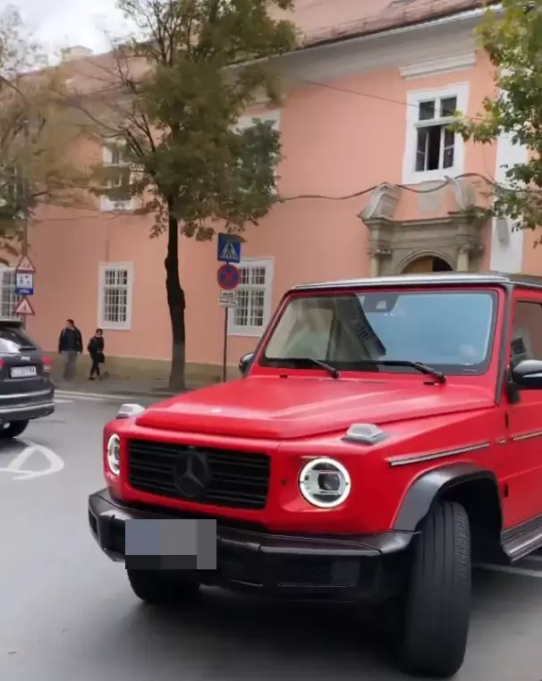 Vlăduța Lupău Adrian Rus mașină