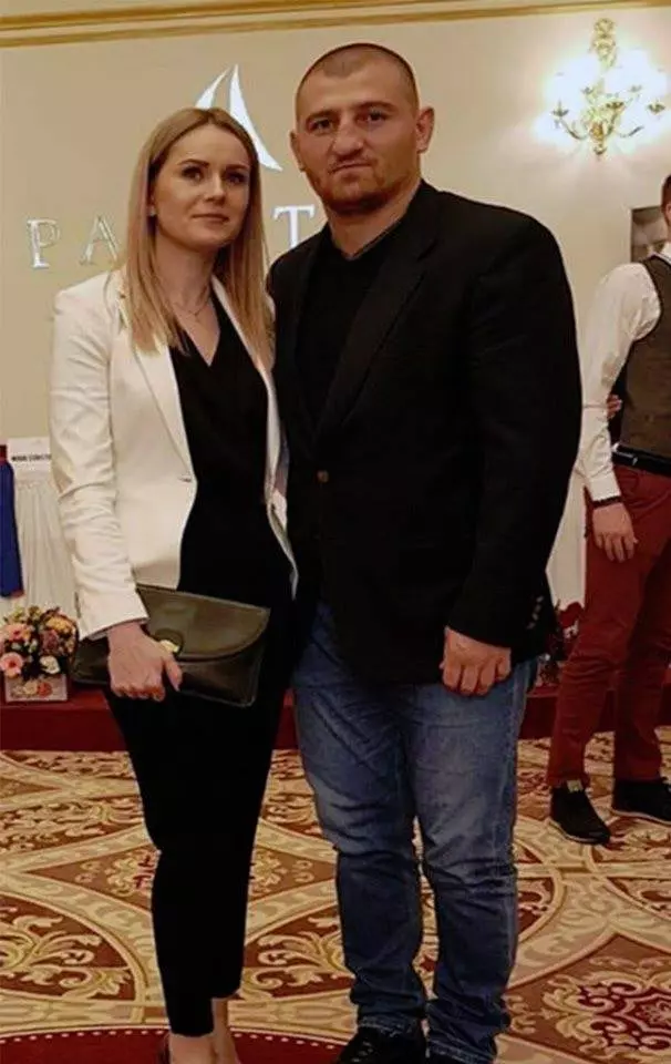 71860637_2782579701780607_595004011610898432_n