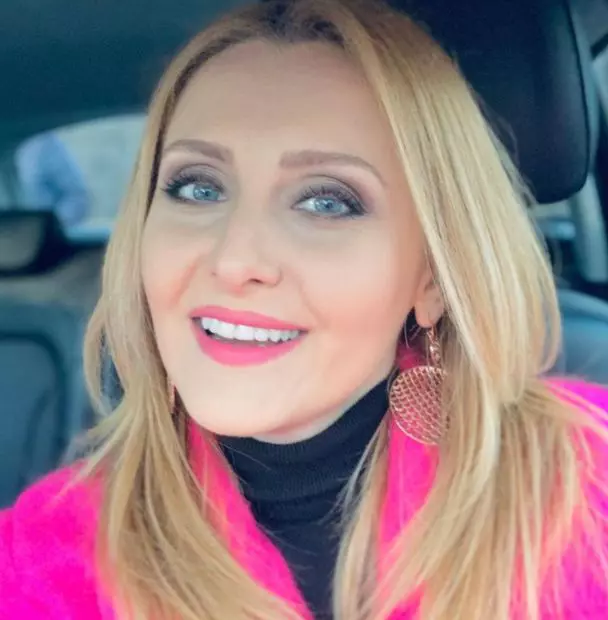 alina-sorescu-sters-pozele-0