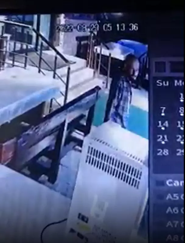 un-turist-a-furat-frigiderul-5-1