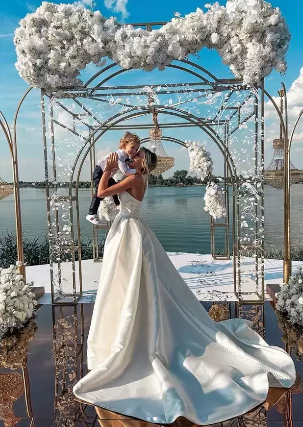 gabriela prisacariu fiu