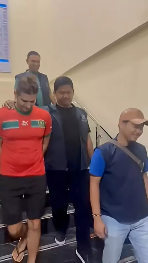 Imagini cu momentul în care Cosmin Zuleam, ucigașul afaceristului Adrian Kreiner, a fost prins în Bali (6)