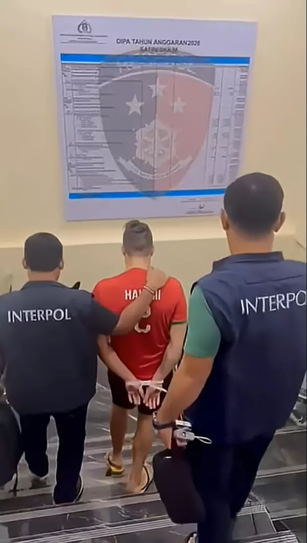 Imagini cu momentul în care Cosmin Zuleam, ucigașul afaceristului Adrian Kreiner, a fost prins în Bali (5)