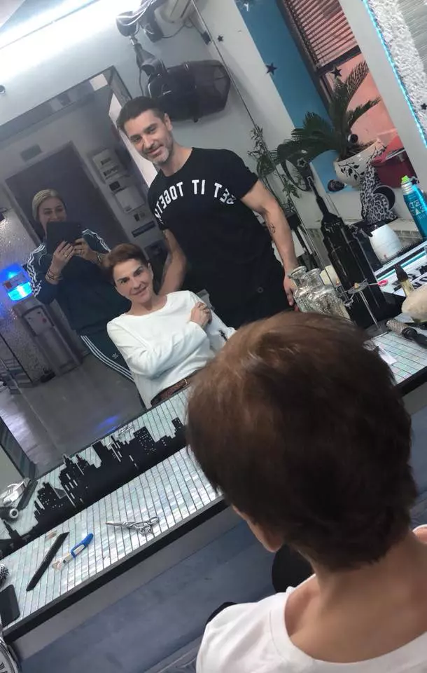Ionela si anamaria Prodan 8