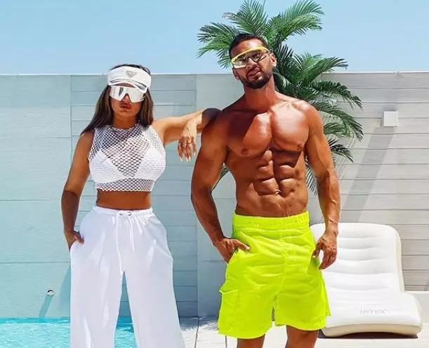 iubita-lui-dorian-popa-le-a-raspuns-fanilor-la-intrebarea-zcand-faceti-si-voi-un-bebe_3_size24