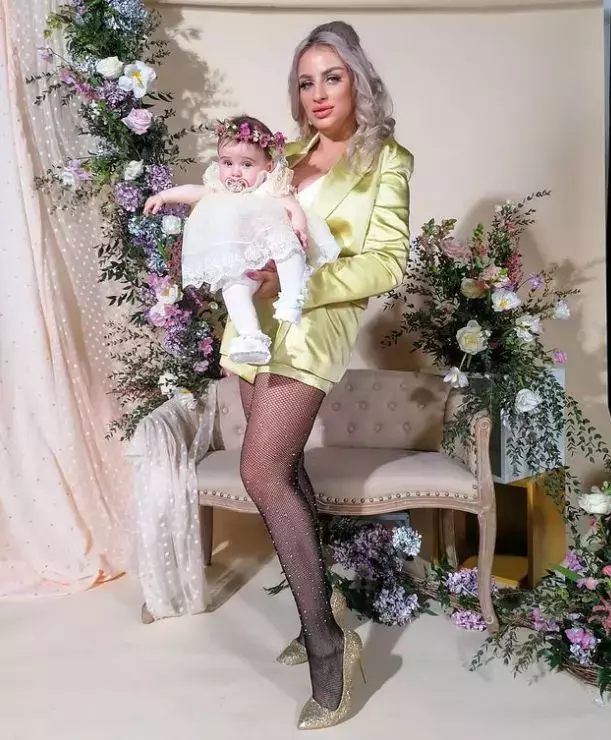 sanziana-buruiana-reactie-dupa-ce-s-a-zvonit-ca-divorteaza-7