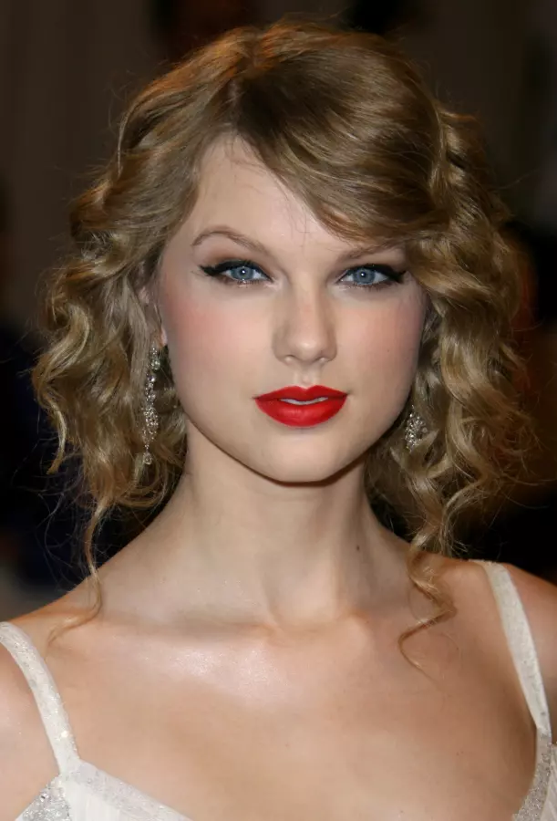 bob-taylor-swift.jpg