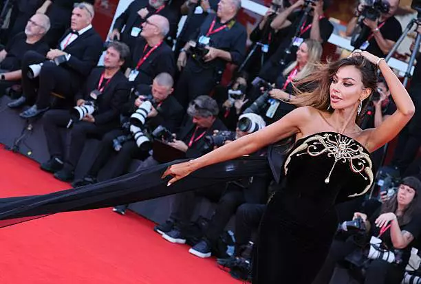 Mădălina Ghenea la Venetia6