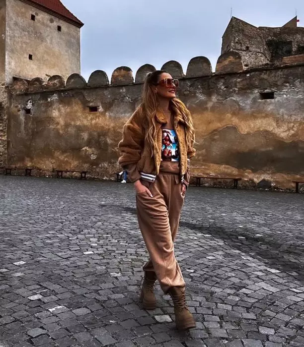 Alina Sorescu 3