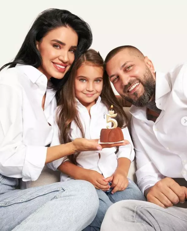 Fiica Adelinei Pestrițu a fost răsfățată ca o prințesă de ziua ei. Ce cadou special a primit