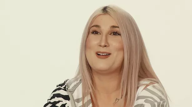 7glumefilipinezedespreAdda2CvedetaAsiaExpresspecarenumulC89BiromC3A2niocunoscdartoC89BiasiaticiiC899tiucC483esteE2809DbigstarinRomaniaE2809D21_51212