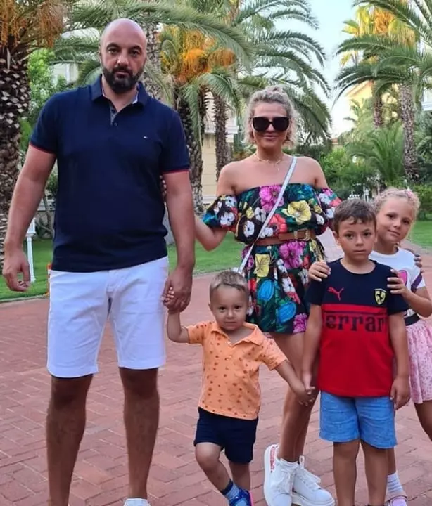 Mirela Vaida soț copii