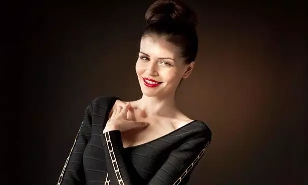 monica7