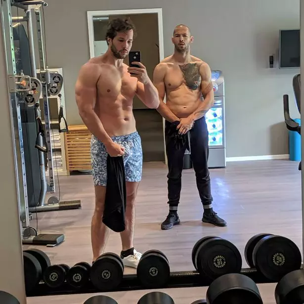 TRISTAN SI FRATELE SAU