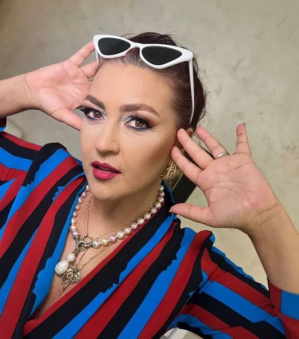 Rona Hartner - sesiune foto