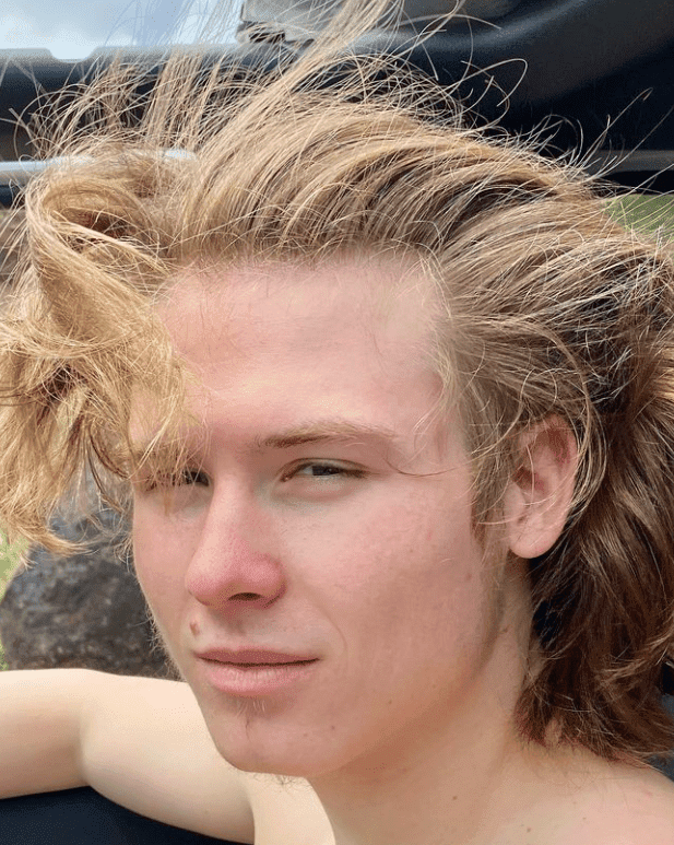 roan-stone