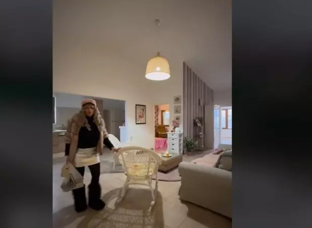 whatsapp-image-2024-02-20-at-11.49.53-3