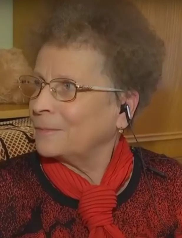 mama Dani Oțil
