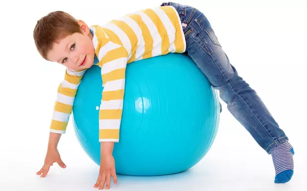 Jocuri în 1- minge de sărit