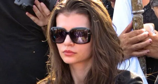 monica-gabor-inmormantare-mama-620x330