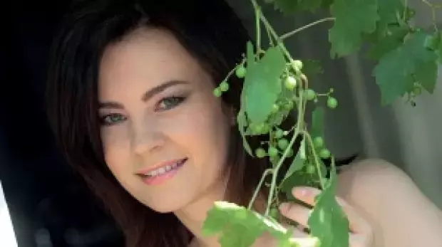 augusta_lazarov_52100800