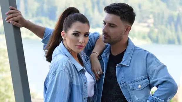 karym_si_celia_54999500