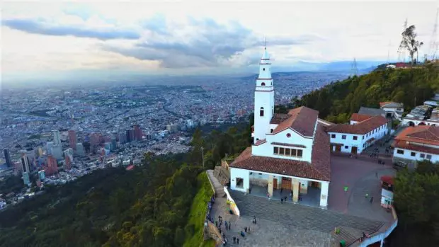 Catedrala Monserrate din Bogota, Columbia