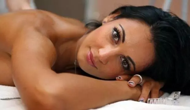 s-a-aflat-ce-operatie-estetica-si-a-facut-nicoleta-luciu-de-curand-431267