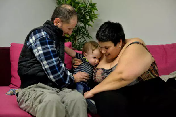 Ioana-Tufaru-nu-vrea-sa-se-angajeze-2