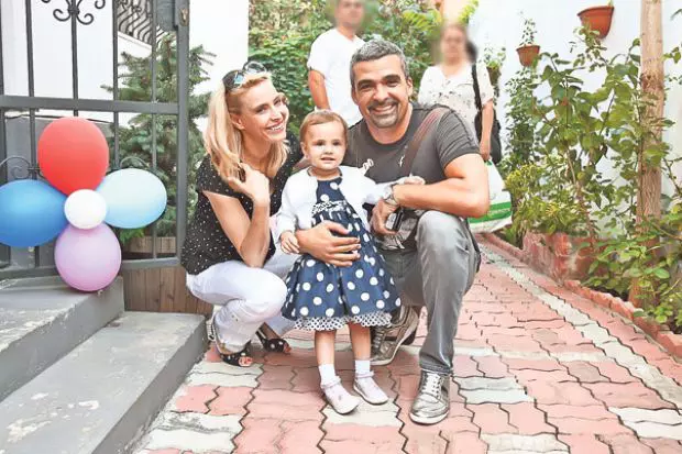 Aurelian Temisan si Monica Davidescu copil 3