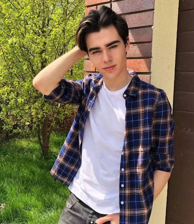 fiul-lui-stefan-banica-afacere-29