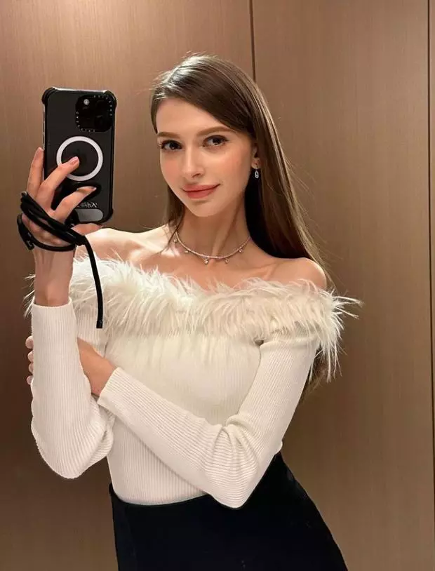 Karolina Shiino – Miss Japonia (5)